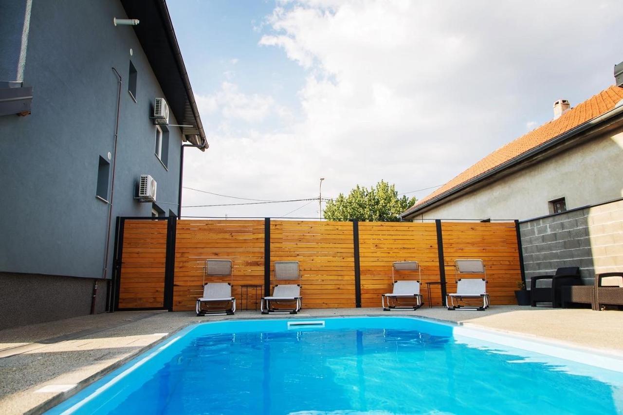 Holiday Home Thesaurum Karanac Exterior foto